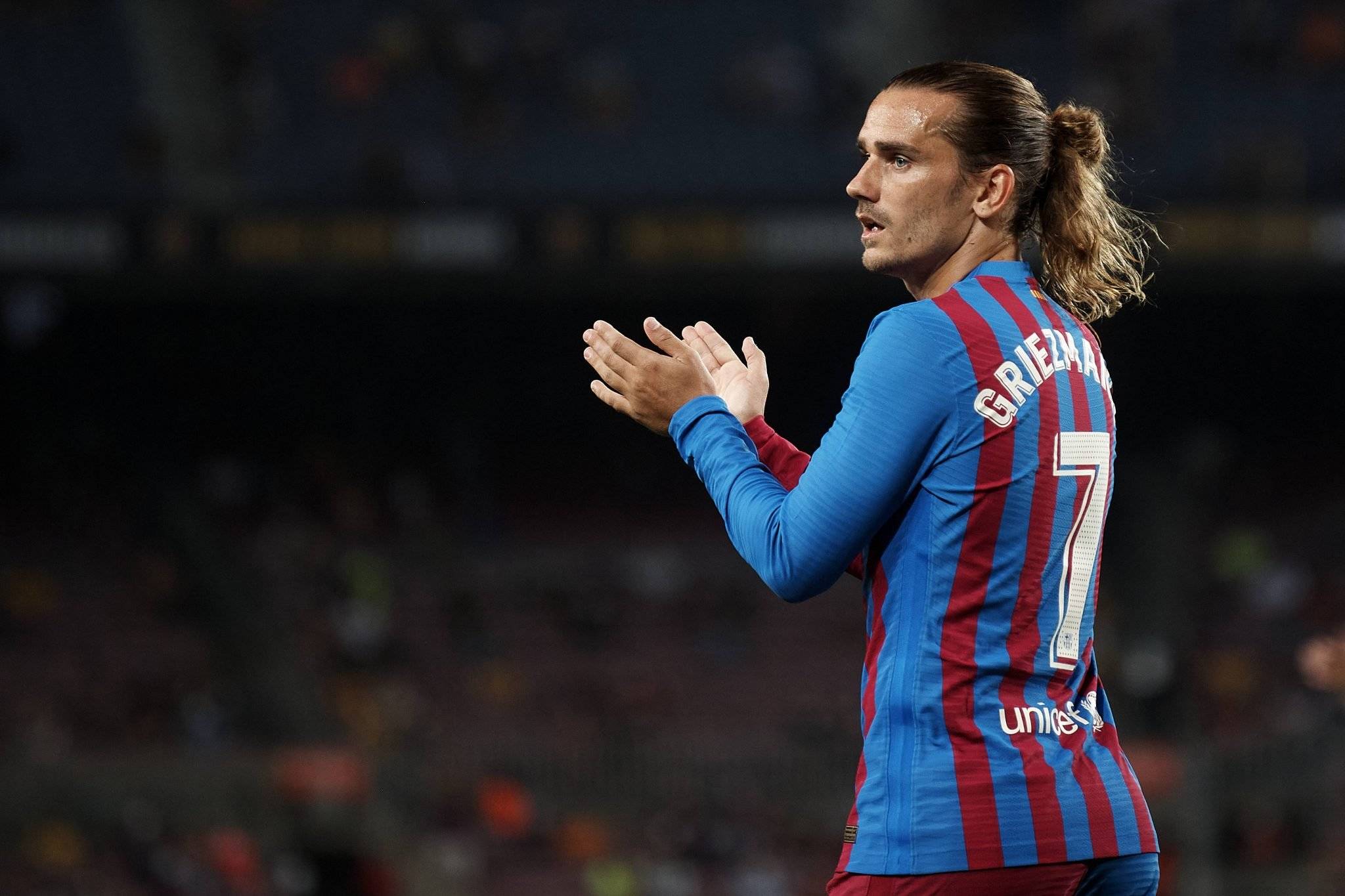 关于格列兹曼制胜绝技，巴萨逆转豪取两连胜的信息