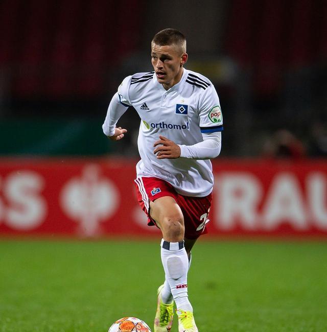 爱游戏网站入口-杜塞尔多夫客场拿分，继续保持稳定的简单介绍