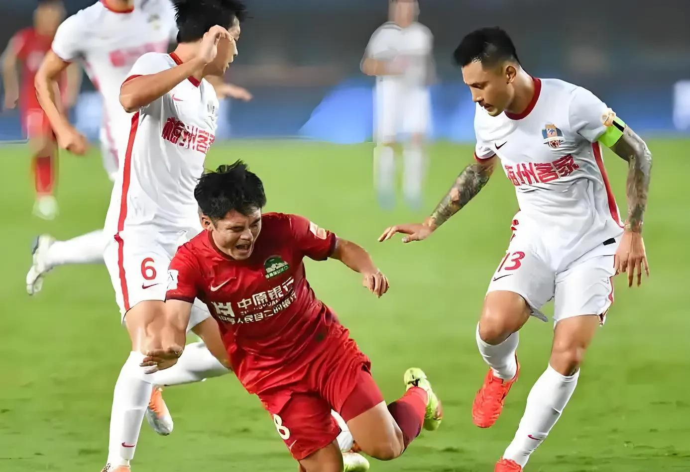 中超劲旅频频惨败，实力强弱之变明显