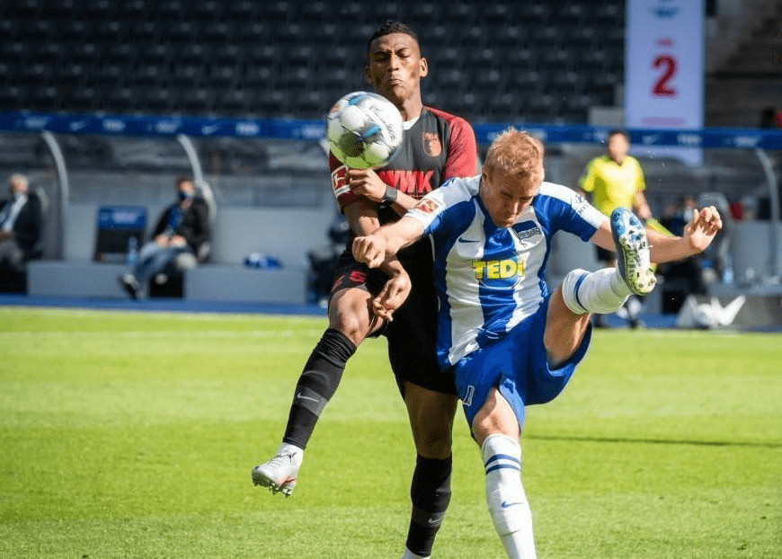 爱游戏下载-沙尔克客场不敌强敌，积分榜上落后的简单介绍