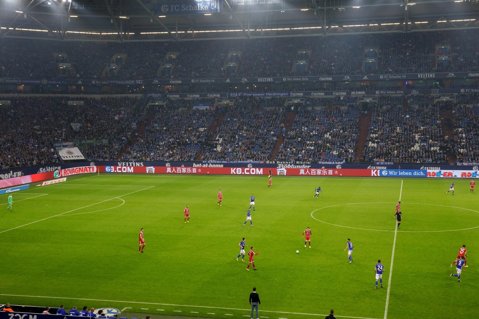 沙尔克客场不敌强敌，积分榜上落后的简单介绍