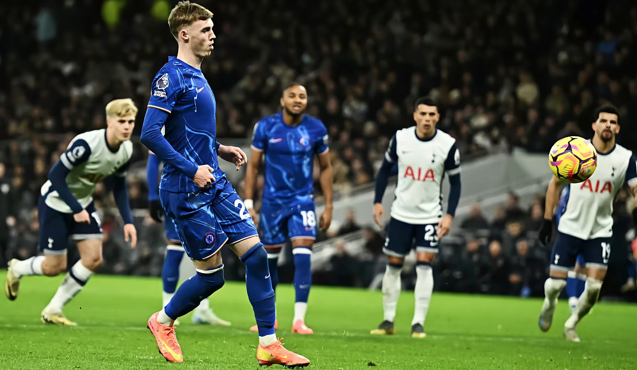 利物浦客场逆转，曼城大获全胜