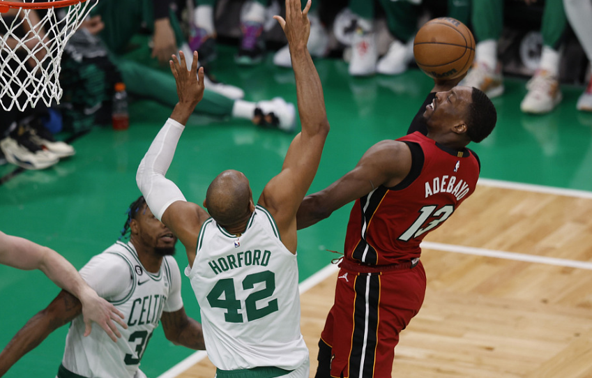 爱游戏平台-公牛主场力克热火，扎扎-帕楚里亚表现抢眼的简单介绍