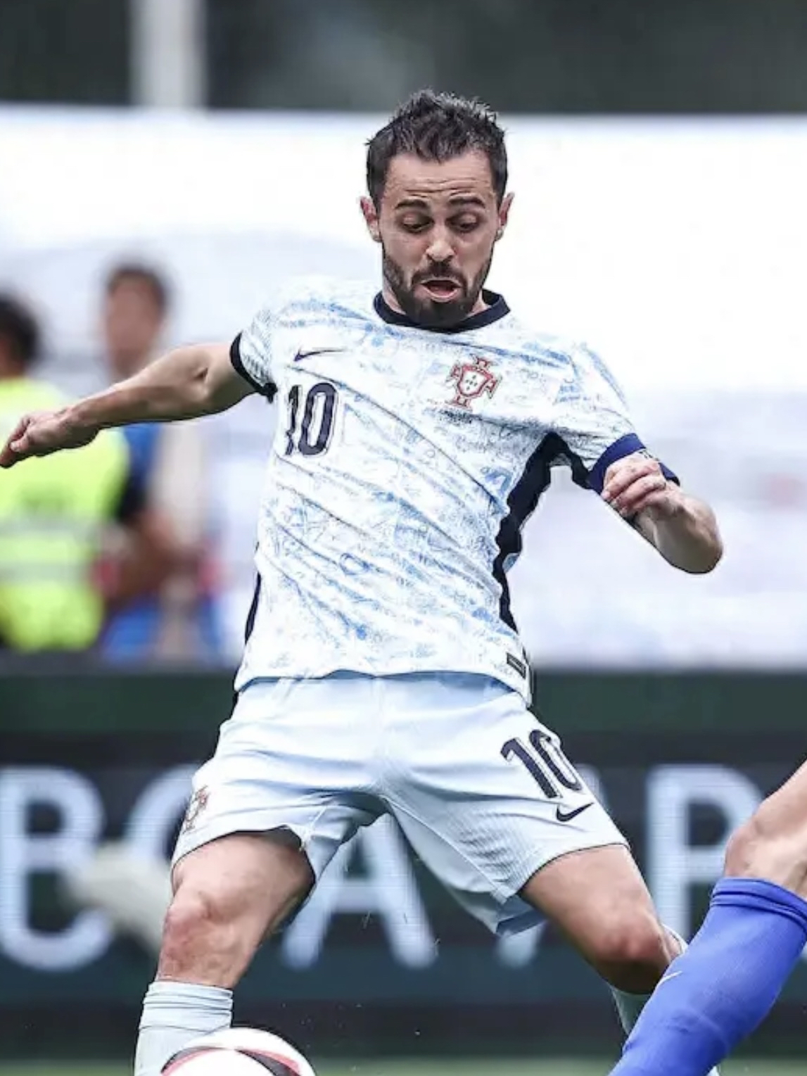 包含挪威迎战克罗地亚，关键之战正酣的词条