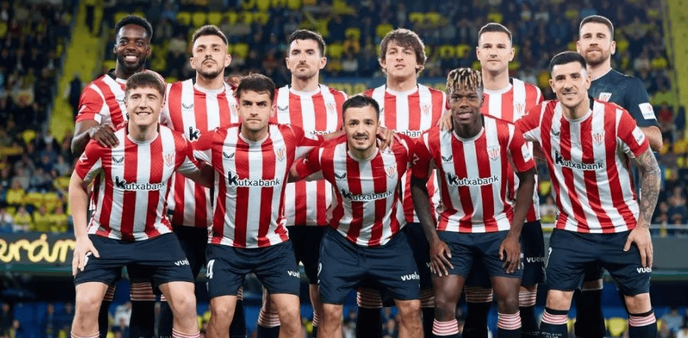 关于顶级足球联赛悬念不断，球员实力对比展现的信息