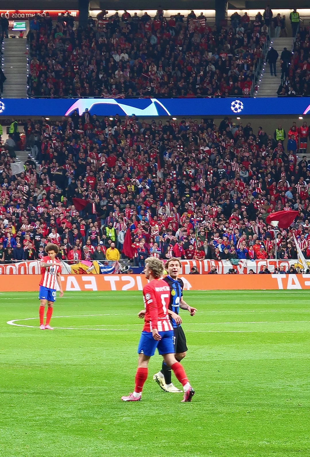 爱游戏中国官网-欧预赛热门对决，球员们激情战斗，精彩继续的简单介绍